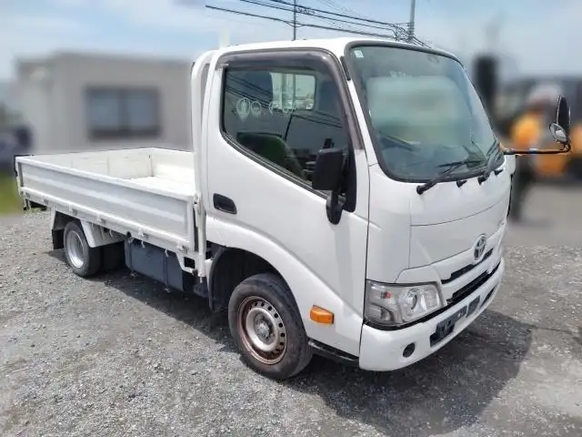 令和03年09月中古小型平ボディトヨタダイナの画像2