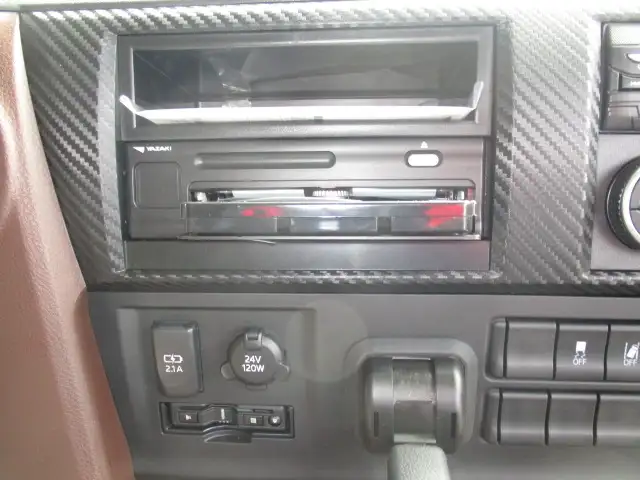 令和06年08月中古大型アルミバン・ウィング日野プロフィアの画像44