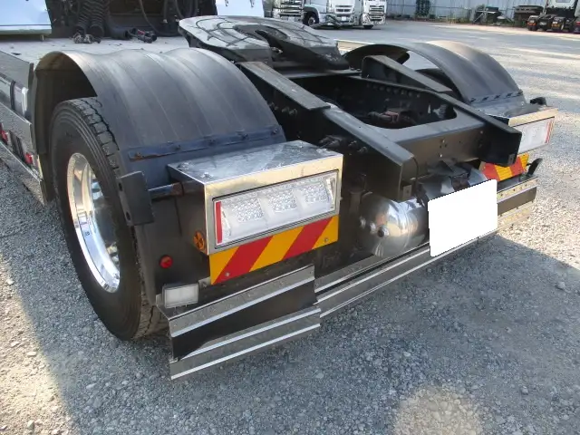 令和03年05月中古大型トラクタヘッド日産UDクオンの画像20