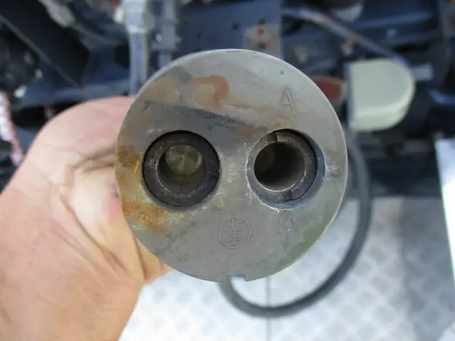 令和03年05月中古大型トラクタヘッド日産UDクオンの画像30