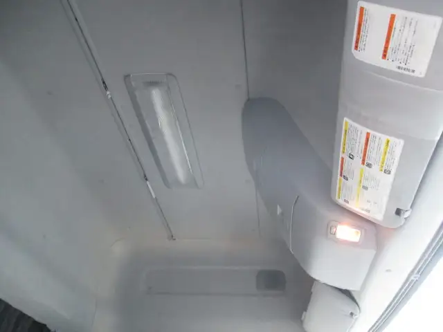 令和03年05月中古大型トラクタヘッド日産UDクオンの画像45