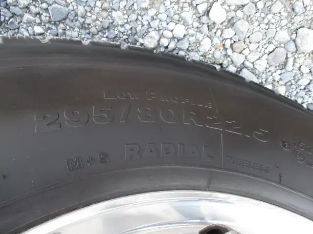 令和03年05月中古大型トラクタヘッド日産UDクオンの画像10