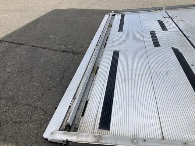 令和03年07月中古中型冷凍バン・ウィングいすゞフォワードの画像13