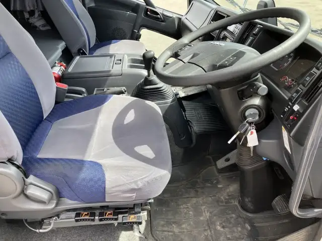 令和03年07月中古中型冷凍バン・ウィングいすゞフォワードの画像43