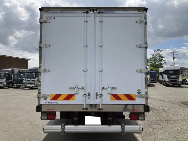 令和03年07月中古中型冷凍バン・ウィングいすゞフォワードの画像6