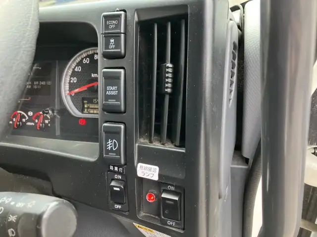 令和03年07月中古中型冷凍バン・ウィングいすゞフォワードの画像53