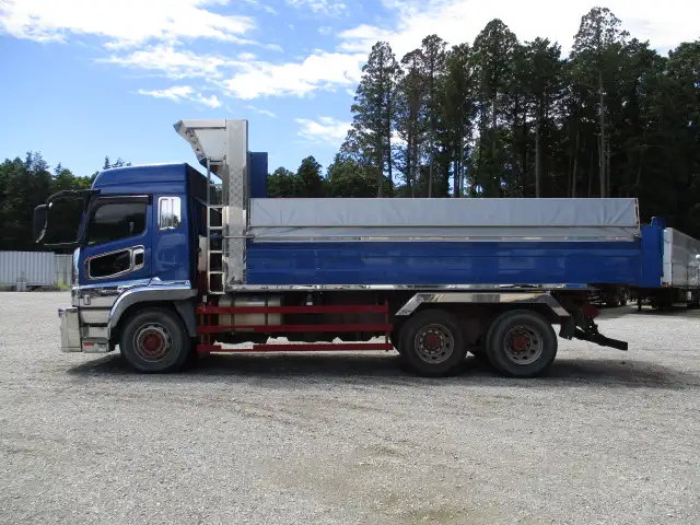 平成28年09月中古大型ダンプ三菱ふそうスーパーグレートの画像4