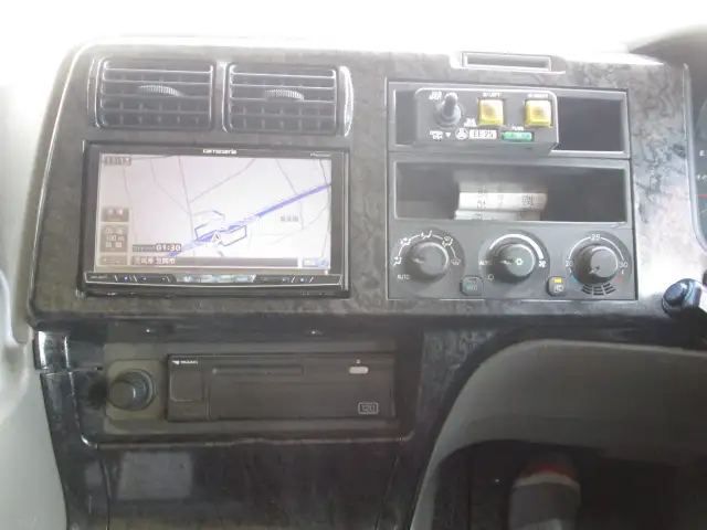 平成28年09月中古大型ダンプ三菱ふそうスーパーグレートの画像34