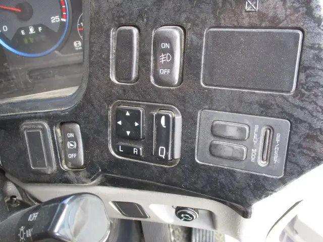 平成28年09月中古大型ダンプ三菱ふそうスーパーグレートの画像37