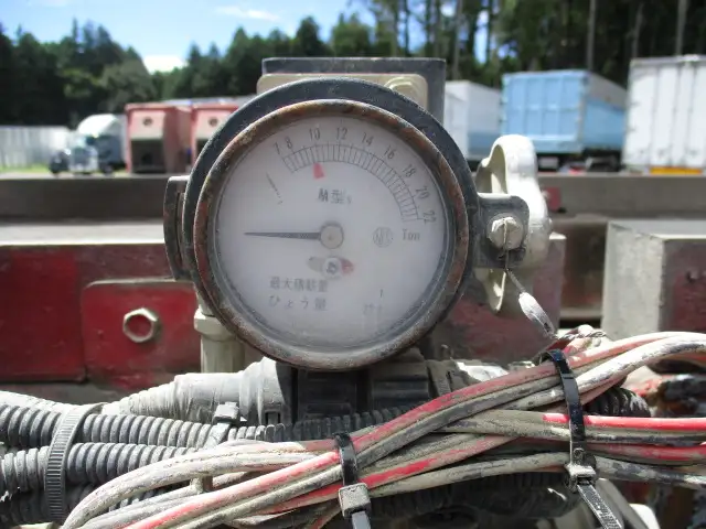 平成28年09月中古大型ダンプ三菱ふそうスーパーグレートの画像39