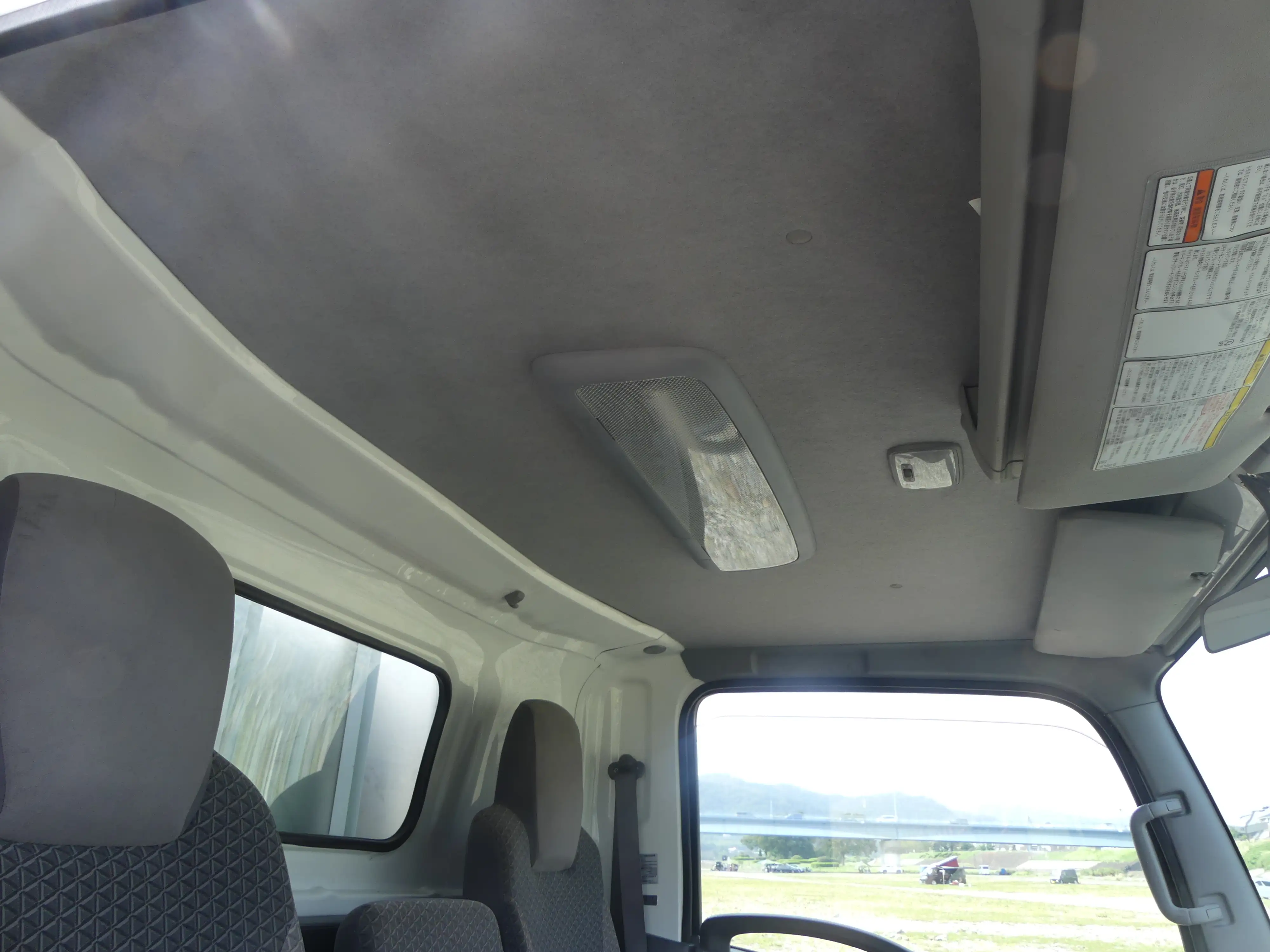 平成30年08月中古小型平ボディいすゞエルフの画像16