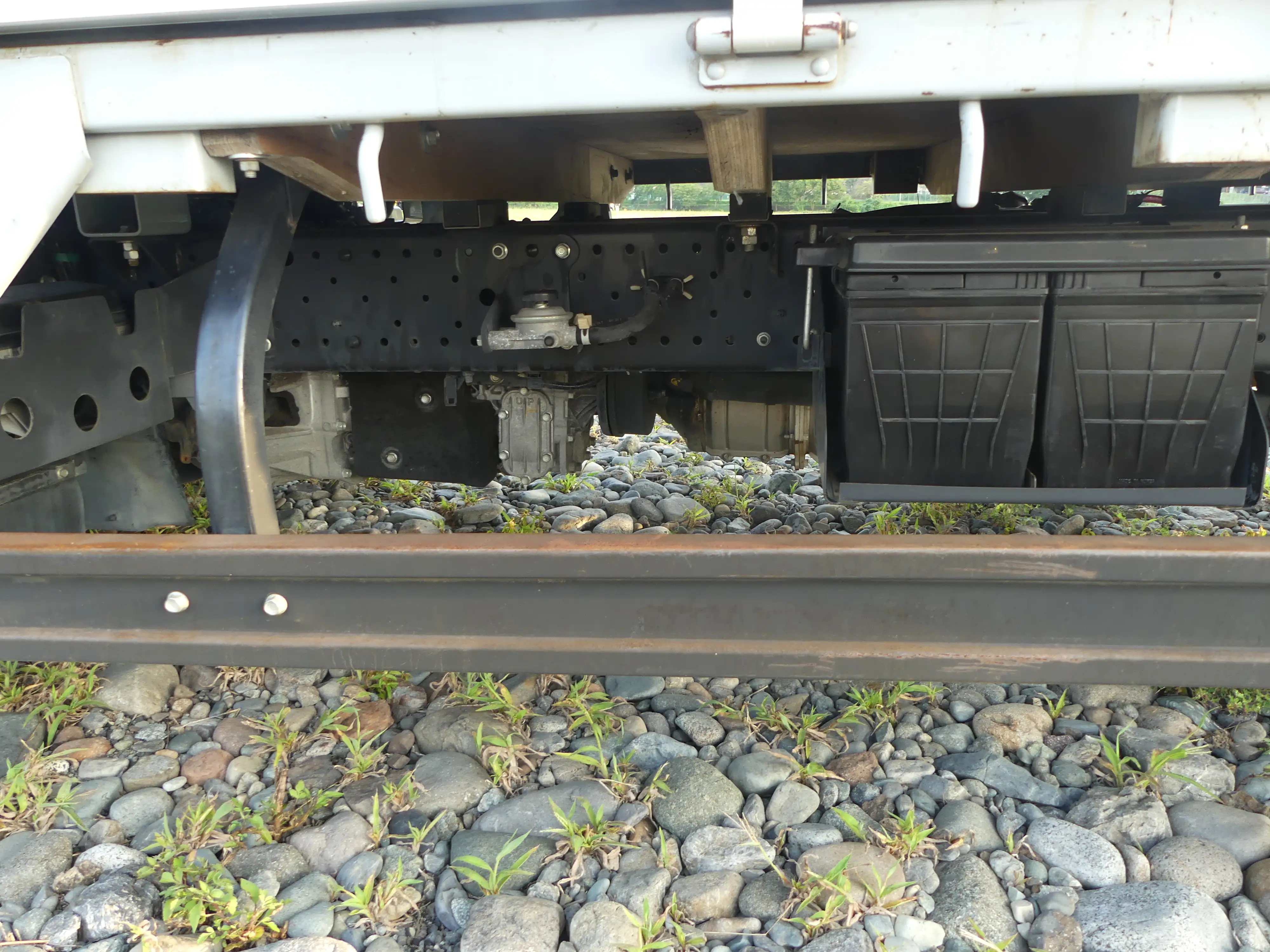 平成29年05月中古小型平ボディいすゞエルフの画像8