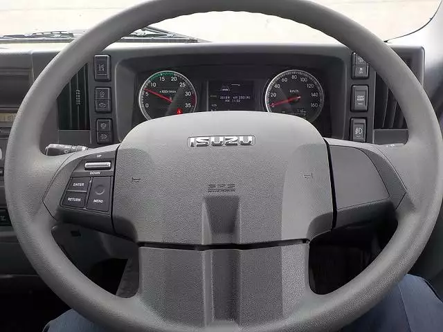 平成30年09月中古中型いすゞいすゞの画像24