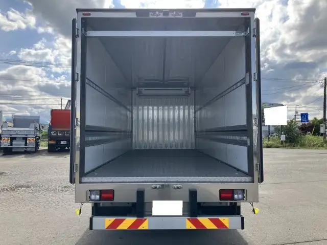 令和05年05月中古中型冷凍バン・ウィング日野レンジャーの画像17
