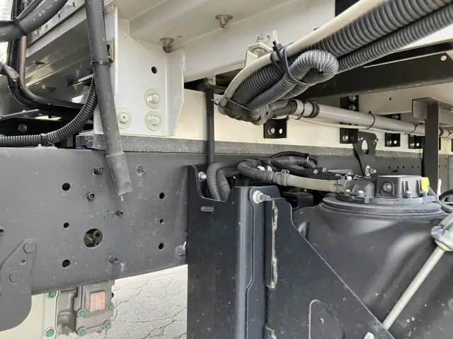 令和05年05月中古中型冷凍バン・ウィング日野レンジャーの画像24