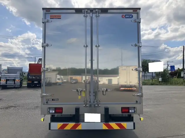 令和05年05月中古中型冷凍バン・ウィング日野レンジャーの画像6