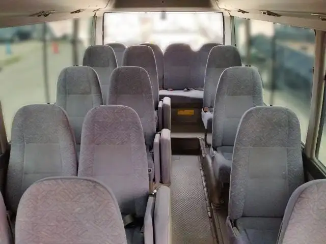 平成21年01月中古中型バストヨタコースターの画像24