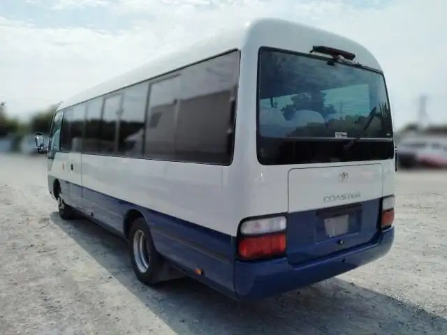 平成21年01月中古中型バストヨタコースターの画像4