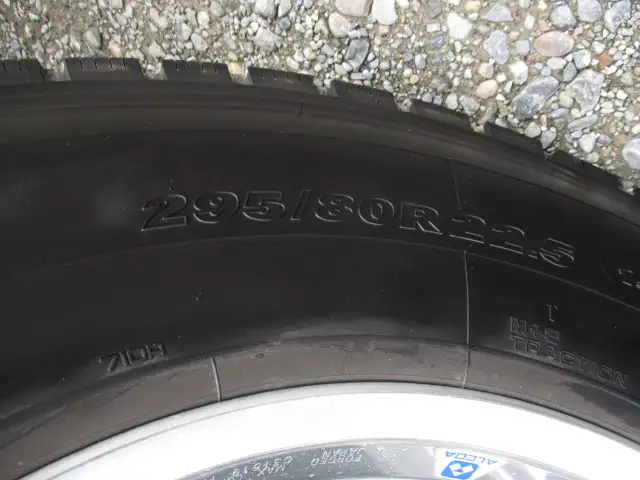 令和01年/平成31年08月中古大型トラクタヘッド日産UDクオンの画像13