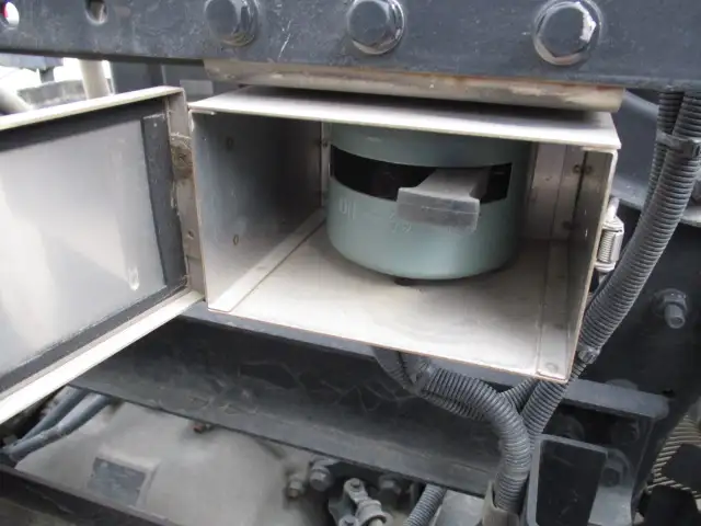 令和01年/平成31年08月中古大型トラクタヘッド日産UDクオンの画像32