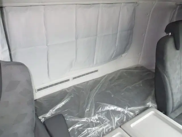 令和01年/平成31年08月中古大型トラクタヘッド日産UDクオンの画像51