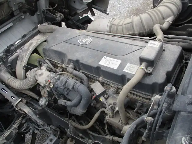 令和01年/平成31年08月中古大型トラクタヘッド日産UDクオンの画像53