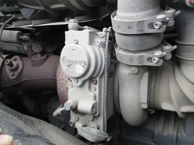 令和01年/平成31年08月中古大型トラクタヘッド日産UDクオンの画像55