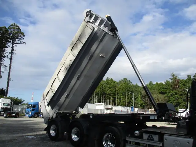 令和01年/平成31年08月中古その他ダンプトレーラー・重機運搬トレーラー輸入車・その他ランゲンドルフの画像2