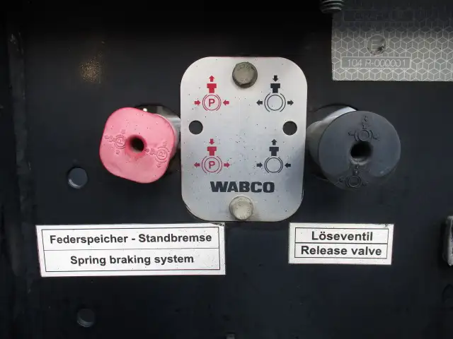 令和01年/平成31年08月中古その他ダンプトレーラー・重機運搬トレーラー輸入車・その他ランゲンドルフの画像17