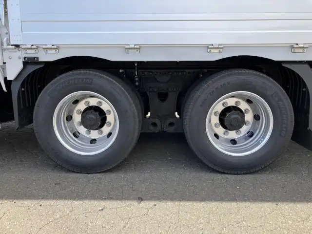 令和06年01月中古大型アルミバン・ウィング日野プロフィアの画像34