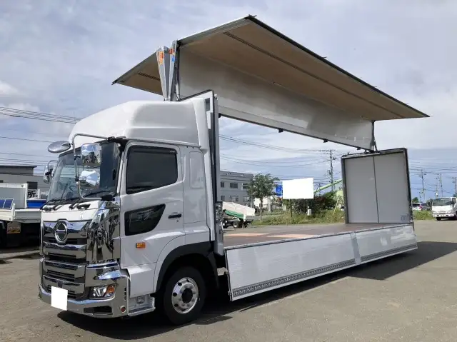 令和06年01月中古大型アルミバン・ウィング日野プロフィアの画像9