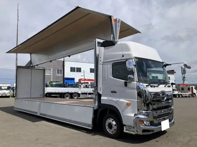 令和06年01月中古大型アルミバン・ウィング日野プロフィアの画像10