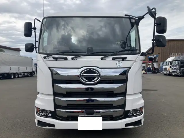 令和06年02月中古大型クレーン付日野プロフィアの画像2