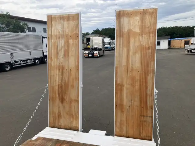 令和06年02月中古大型クレーン付日野プロフィアの画像19