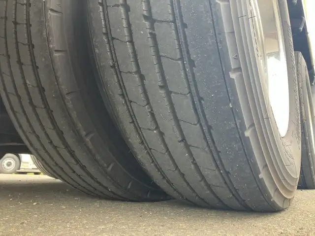 令和06年02月中古大型クレーン付日野プロフィアの画像38