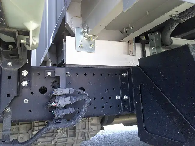 令和01年/平成31年05月中古中型アルミバン・ウィングいすゞフォワードの画像31