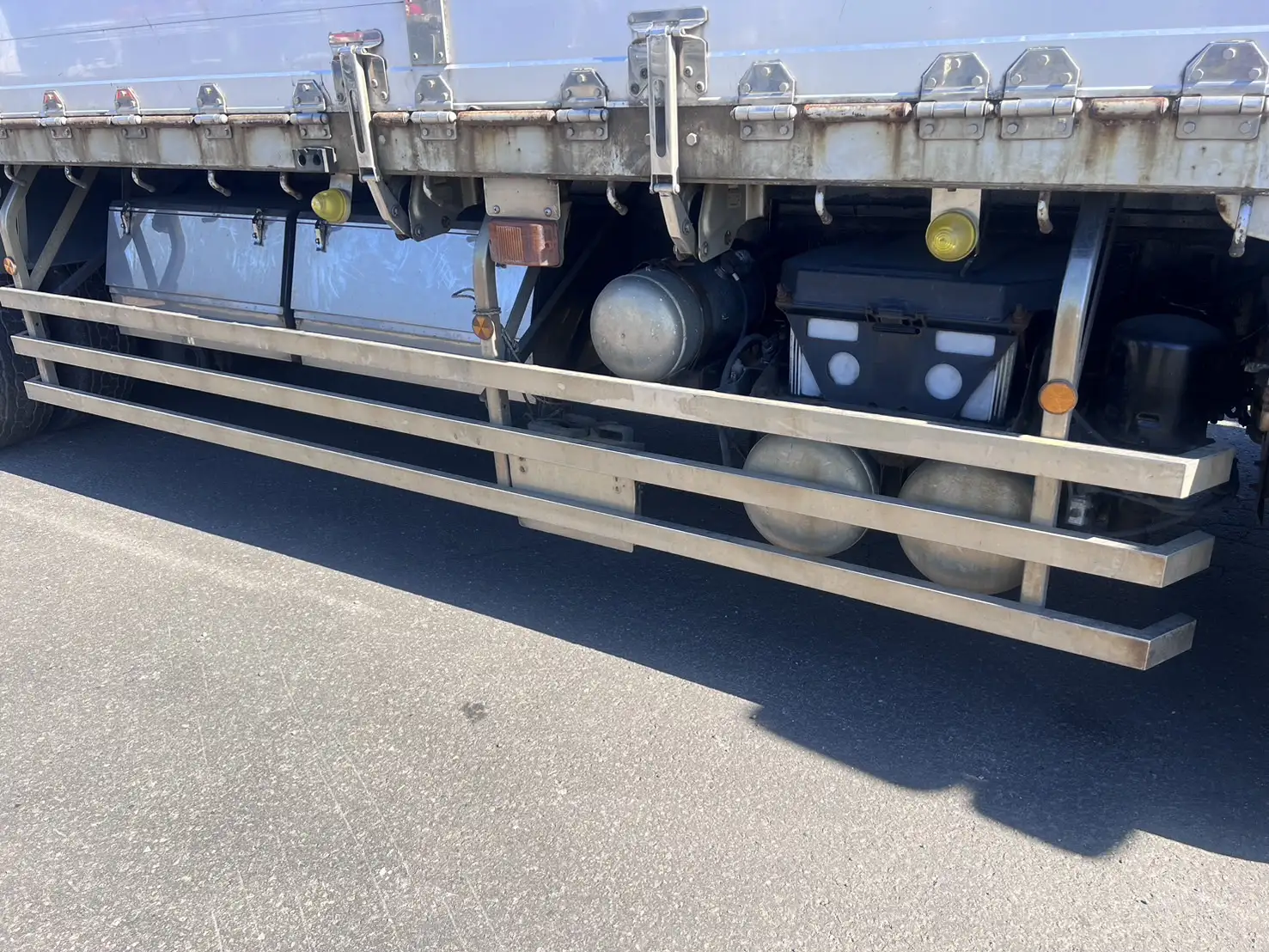 平成27年07月中古大型平ボディ日野プロフィアの画像15