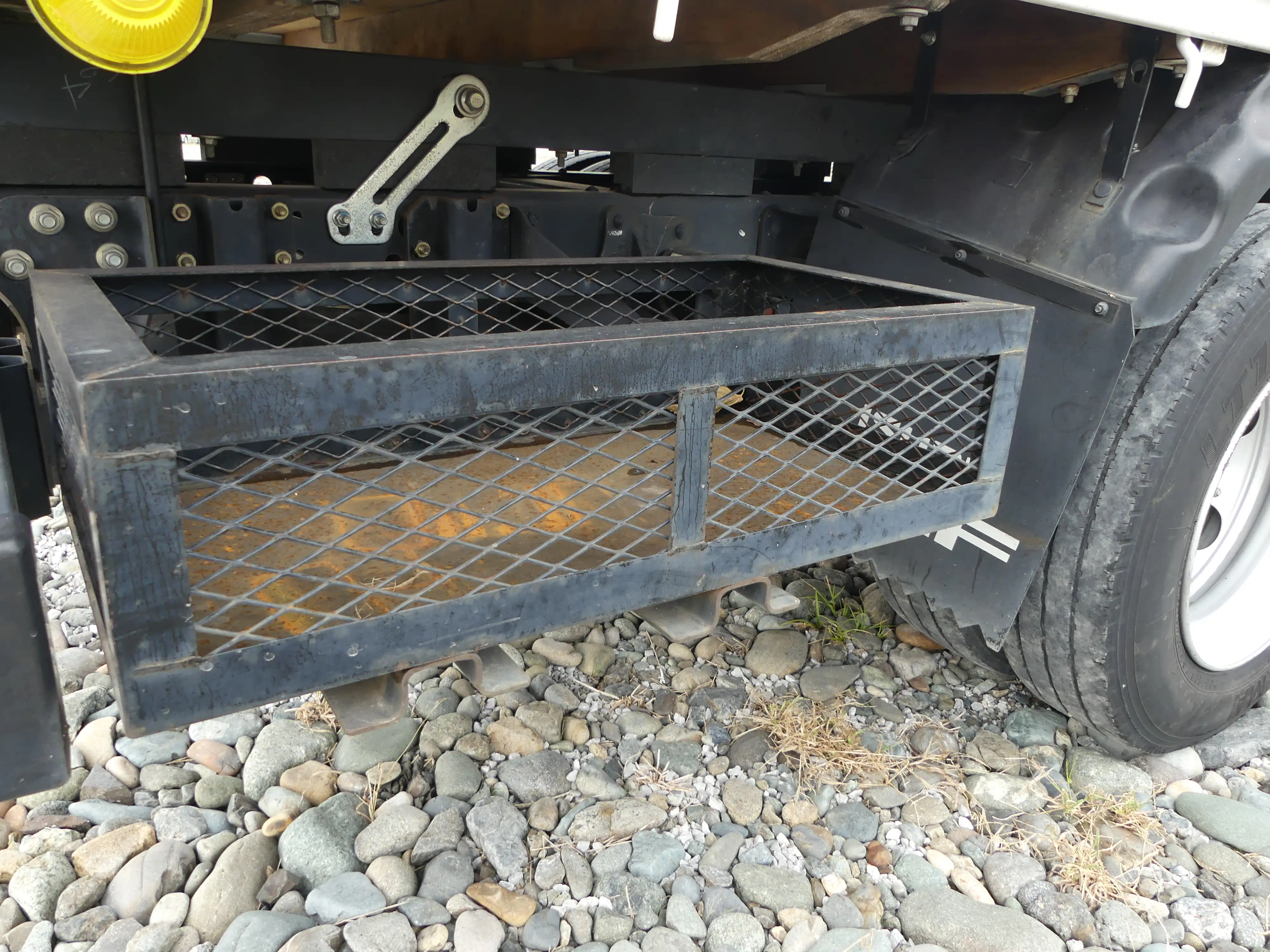 平成27年09月中古小型クレーン付いすゞエルフの画像16