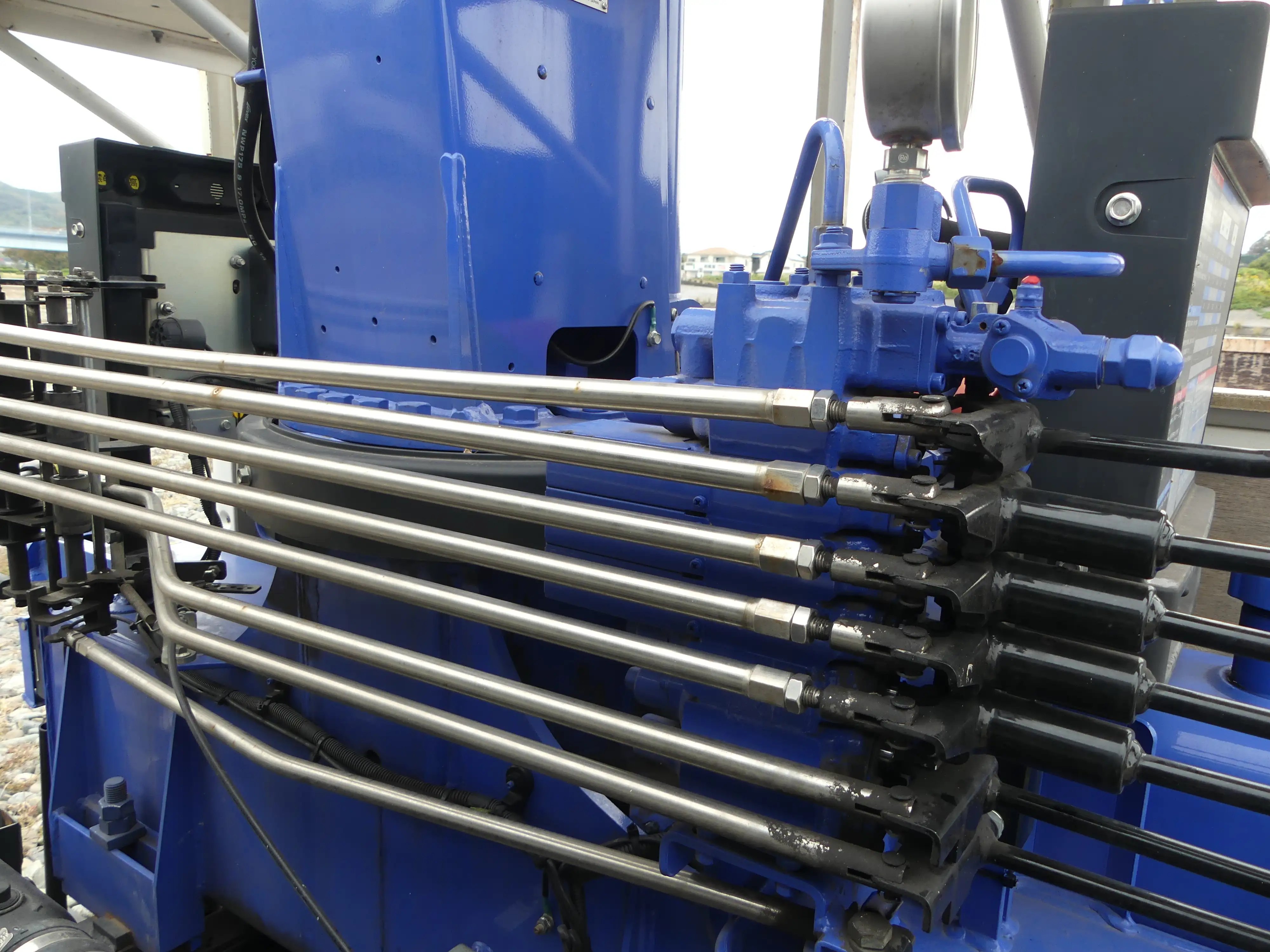 平成27年09月中古小型クレーン付いすゞエルフの画像7