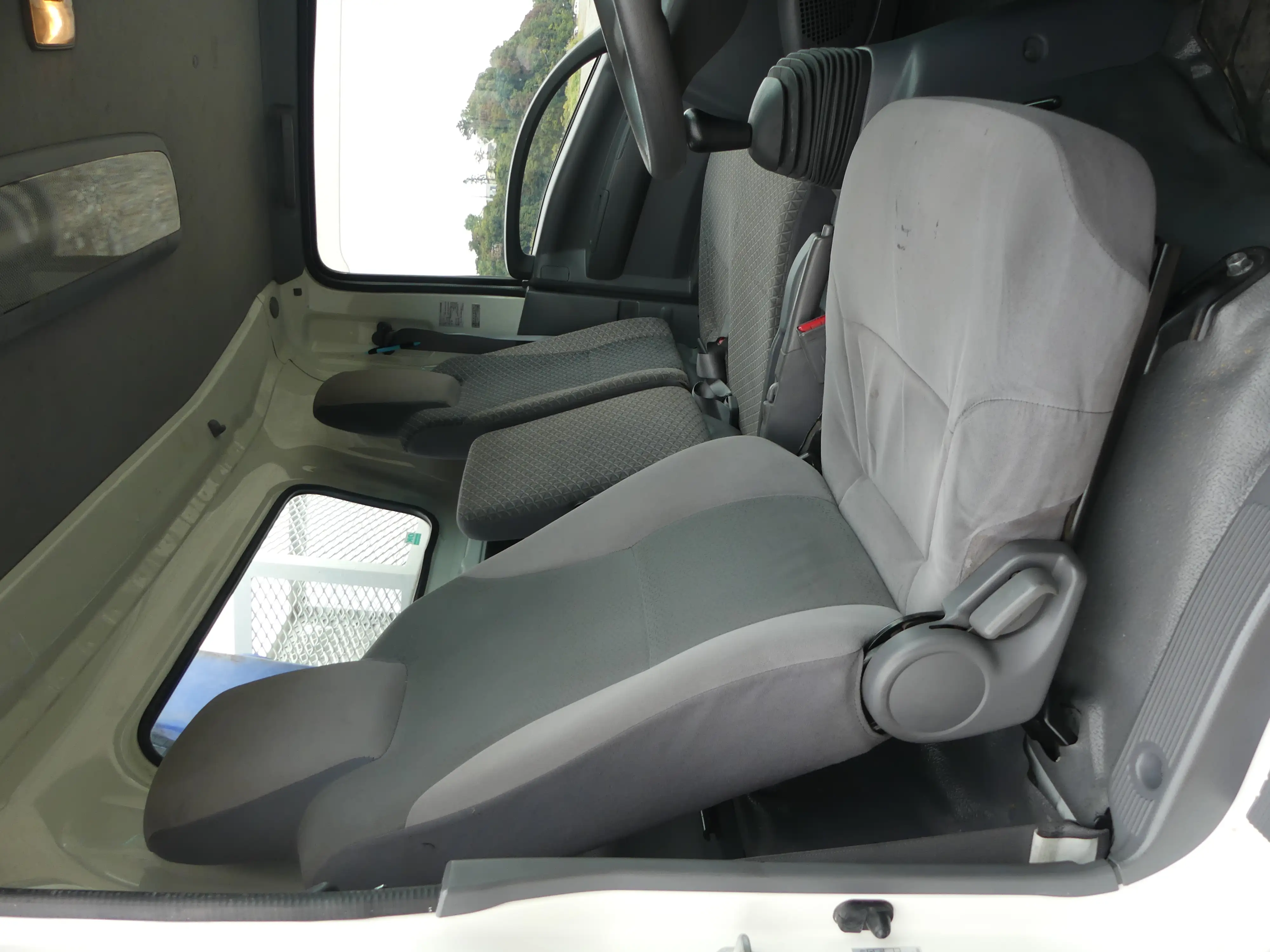 平成30年05月中古小型クレーン付いすゞエルフの画像15