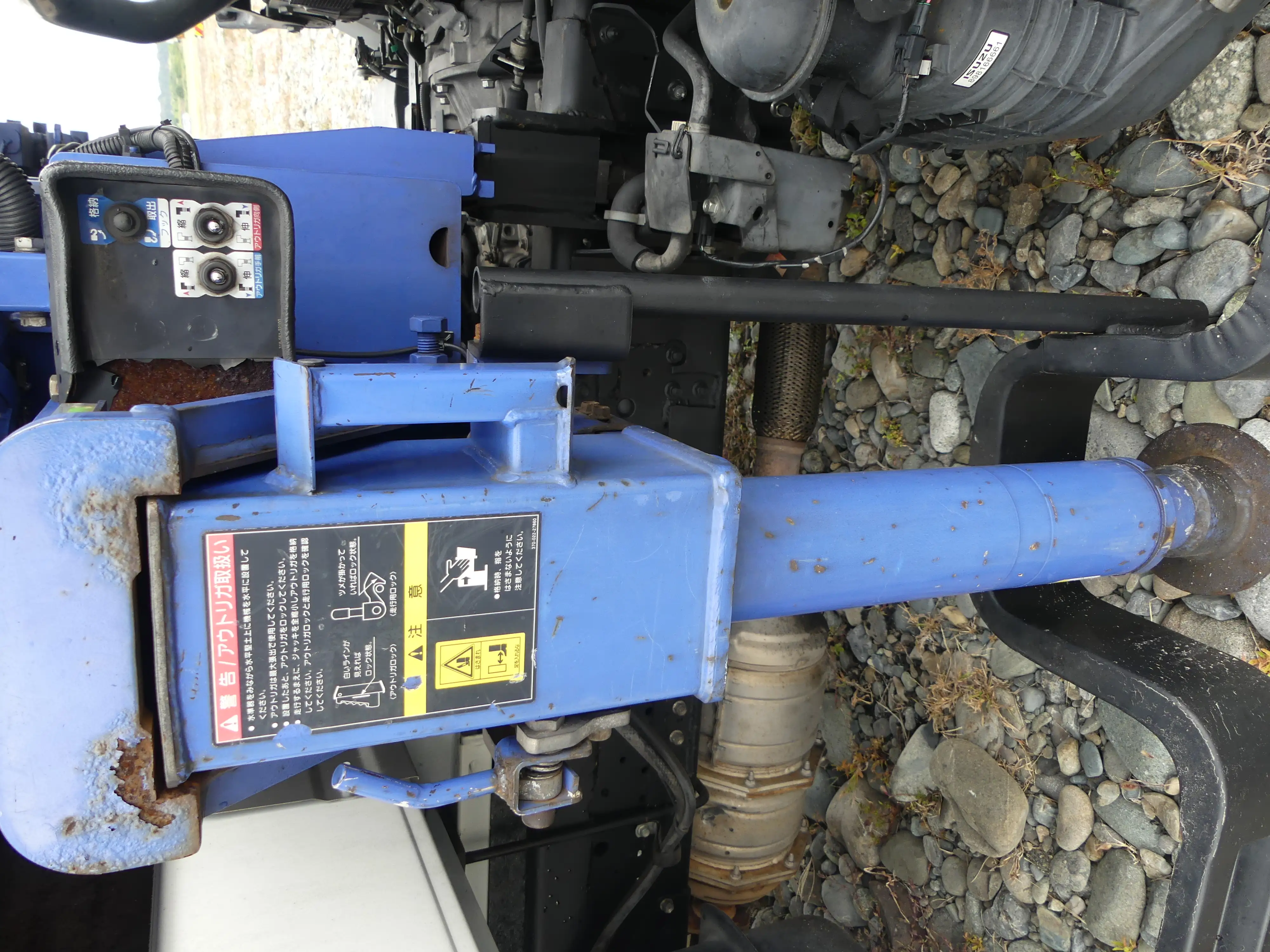 平成30年05月中古小型クレーン付いすゞエルフの画像10