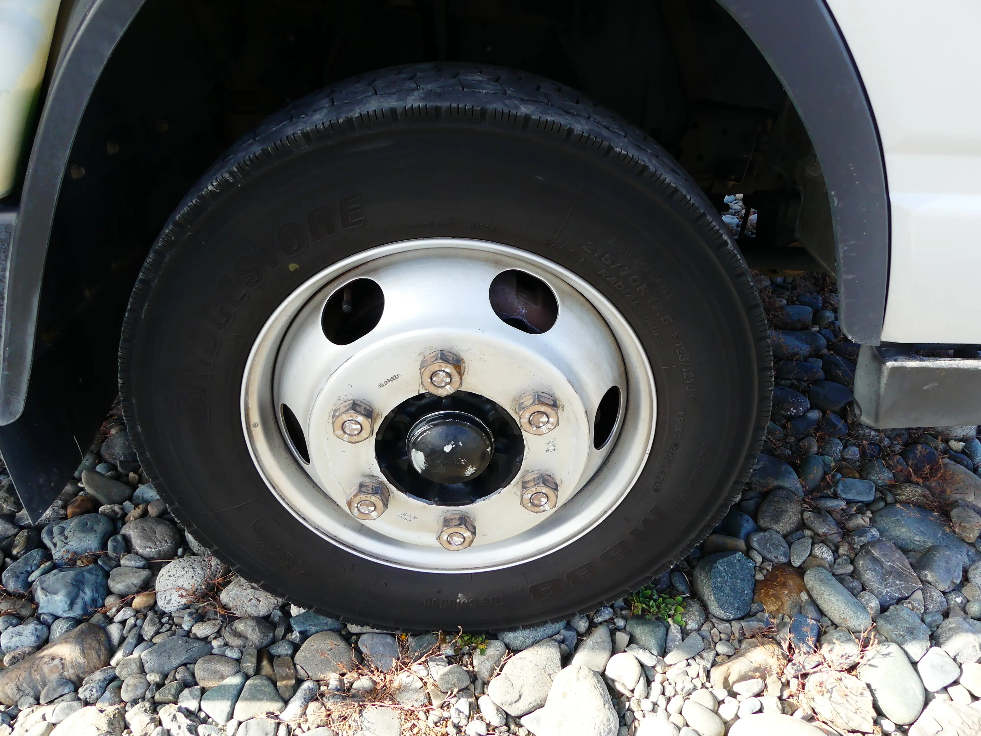 平成27年10月中古小型アルミバン・ウィング三菱ふそうキャンターの画像23