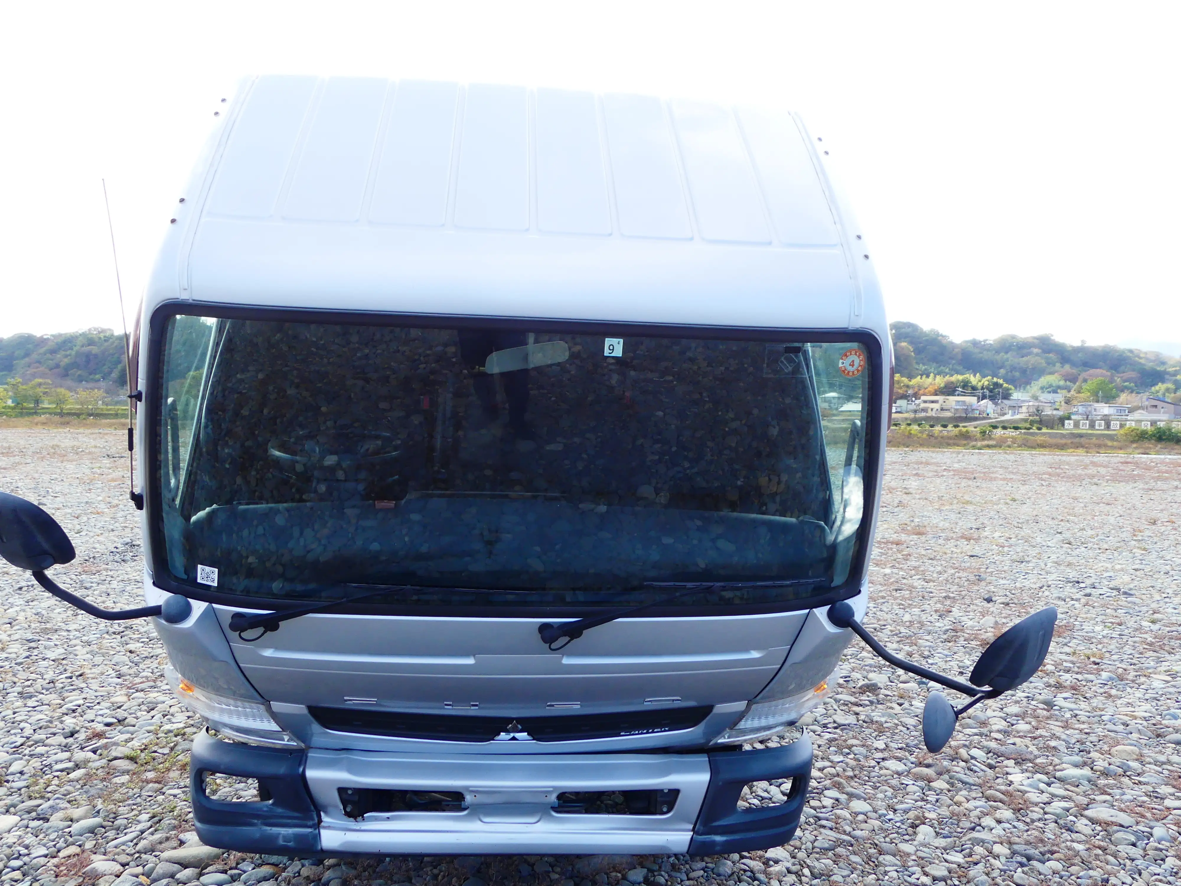 平成27年10月中古小型アルミバン・ウィング三菱ふそうキャンターの画像9