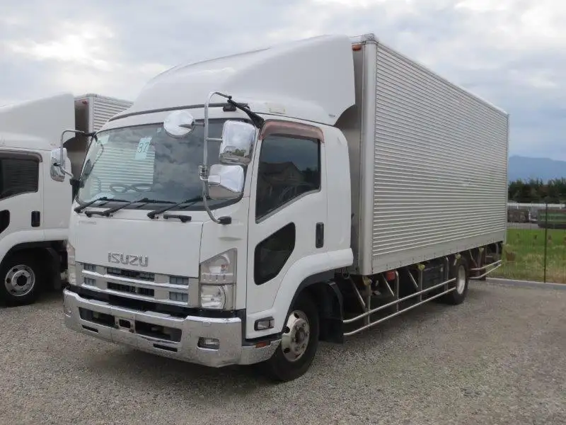 平成25年11月中古中型アルミバン・ウィングいすゞフォワードの画像1