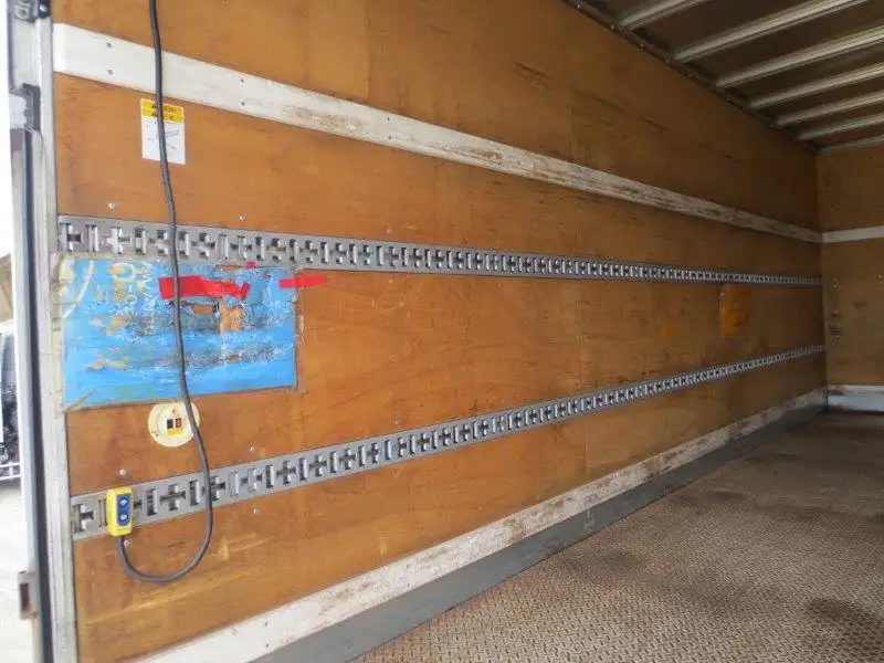 平成25年11月中古中型アルミバン・ウィングいすゞフォワードの画像12