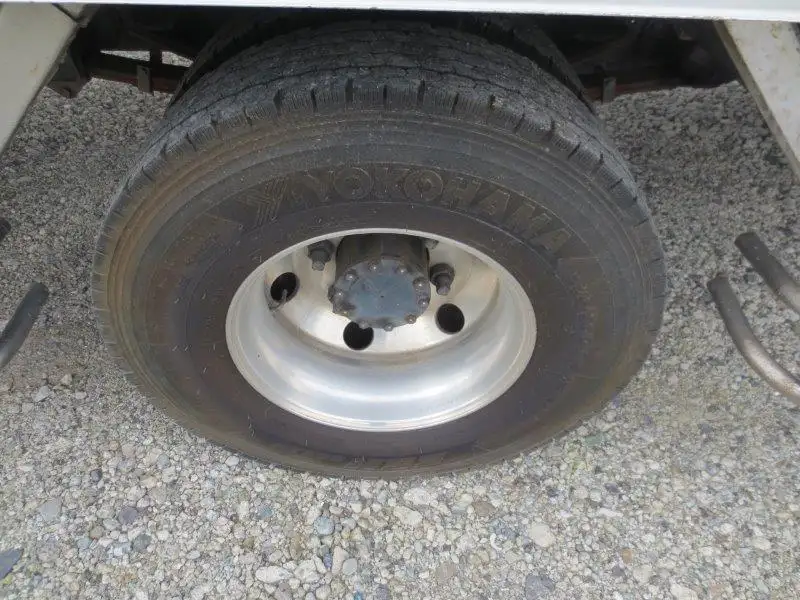 平成25年11月中古中型アルミバン・ウィングいすゞフォワードの画像30