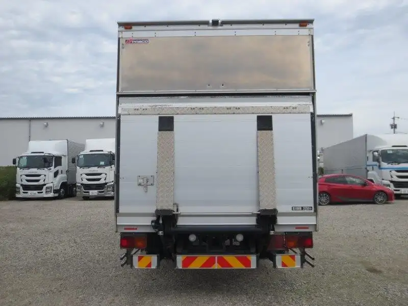 平成25年11月中古中型アルミバン・ウィングいすゞフォワードの画像6