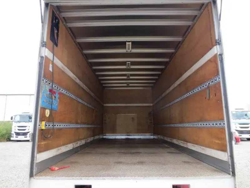 平成25年11月中古中型アルミバン・ウィングいすゞフォワードの画像10