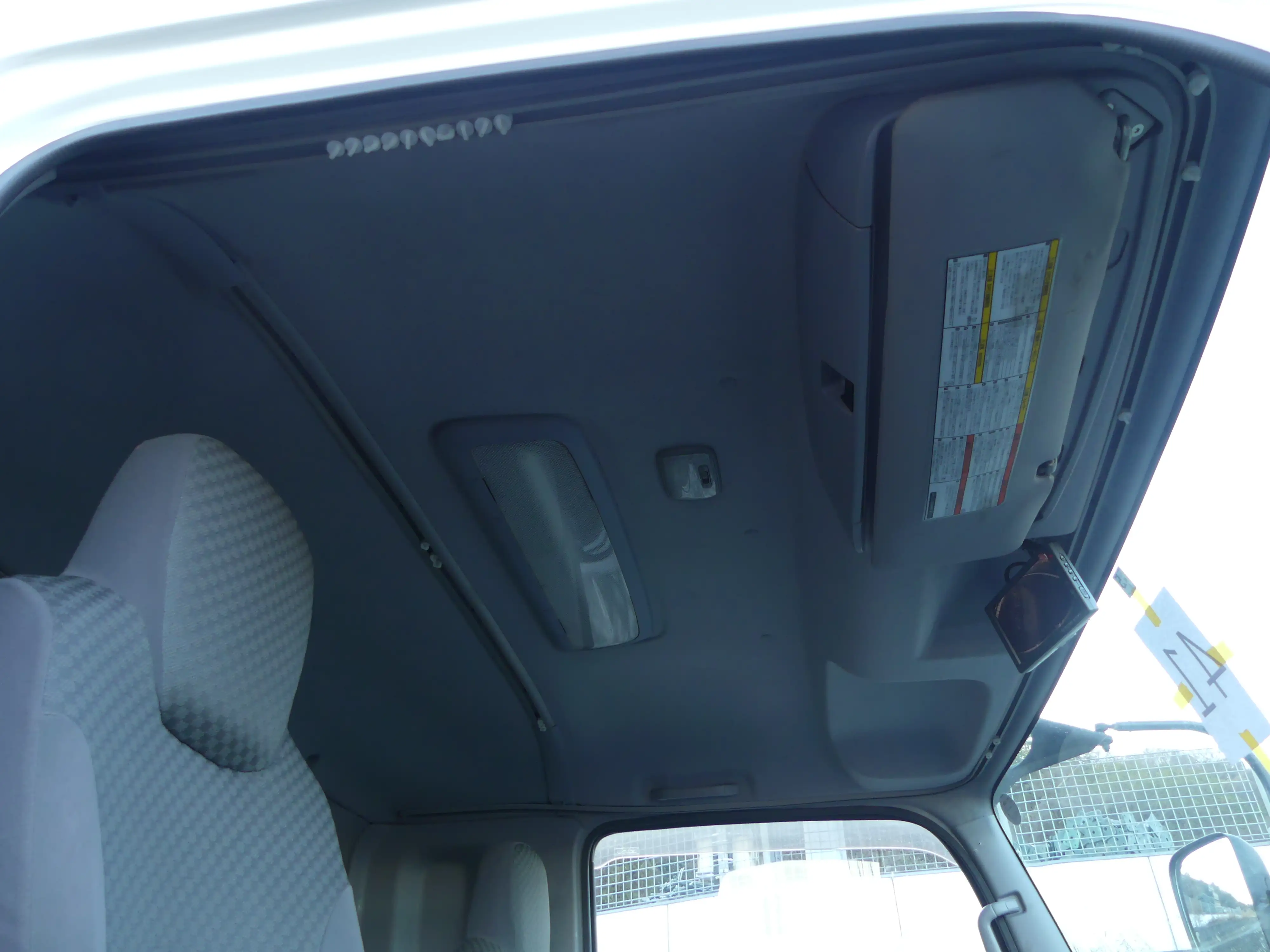 平成30年05月中古中型アルミバン・ウィングいすゞフォワードの画像18