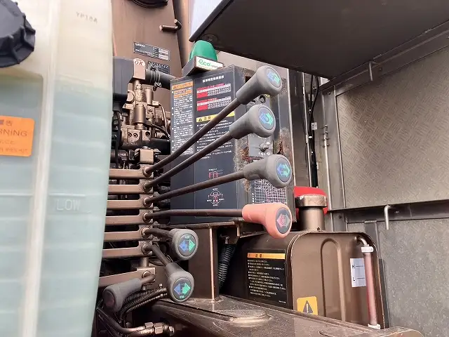 平成29年03月中古大型クレーン付三菱ふそうスーパーグレートの画像38